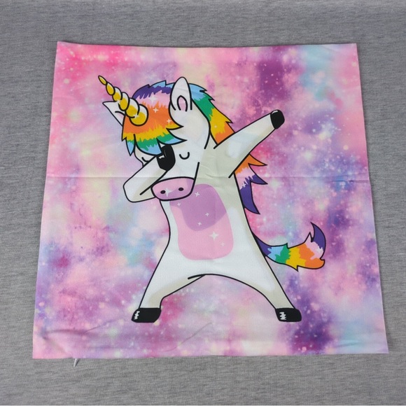 🍭 3/$10 👯♀️Host Pick⚡️FREE w/ $30 purchase: Dabbing Unicorn Print Cushion Cover - Picture 3 of 7